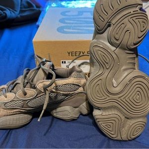 Yeezy 500 brown clay